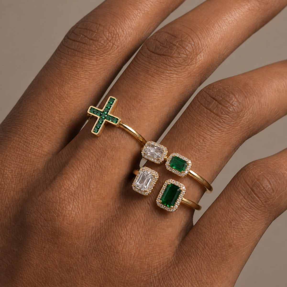 Green clear ring set