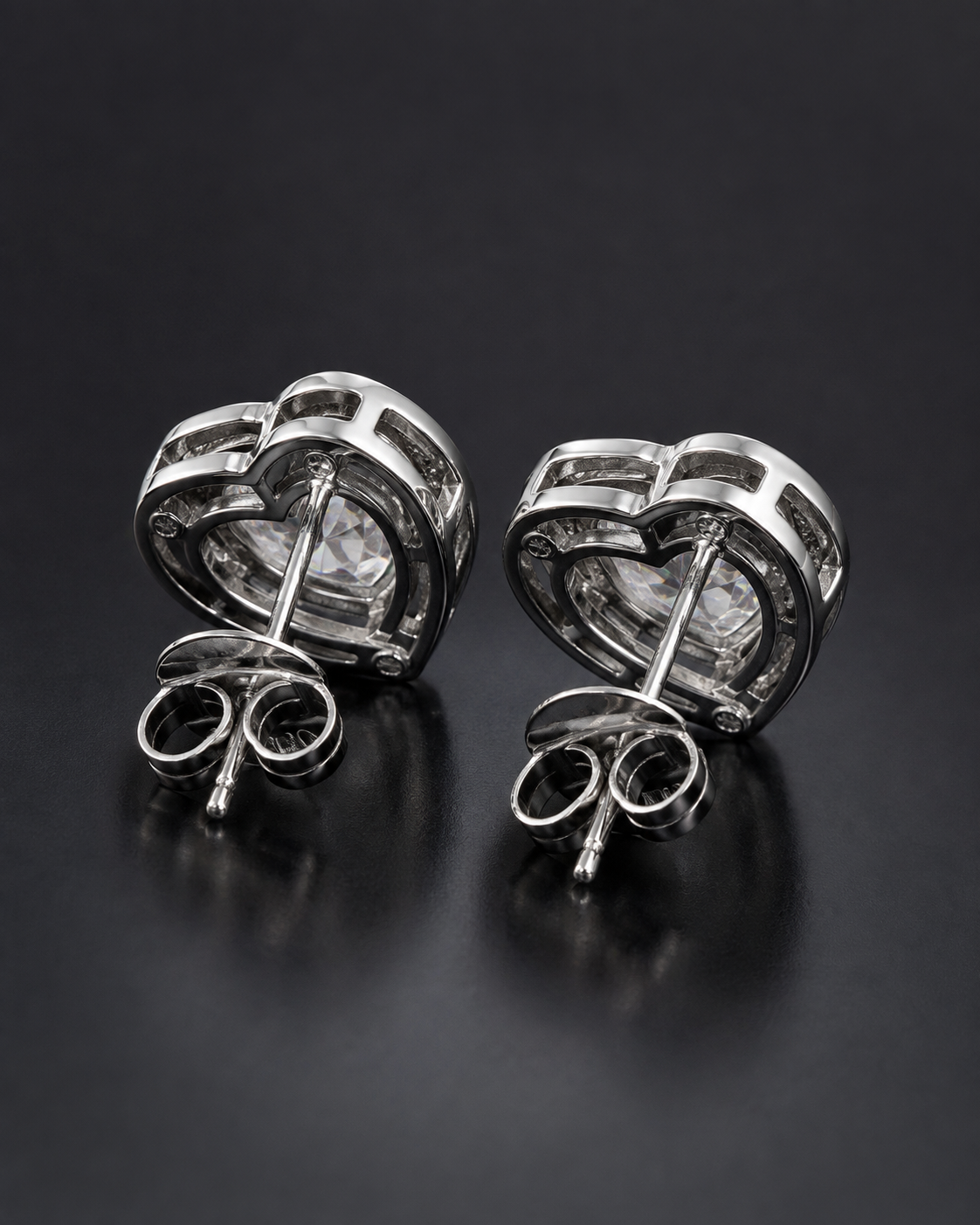 Sparkling heart earrings