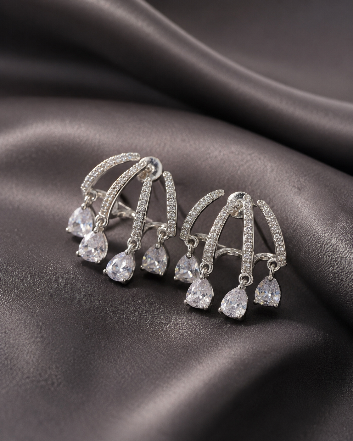 Sparkling arc & teardrop earrings